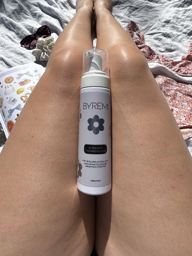 Why Your Fake Tan Fades Too Fast (And How to Fix It)