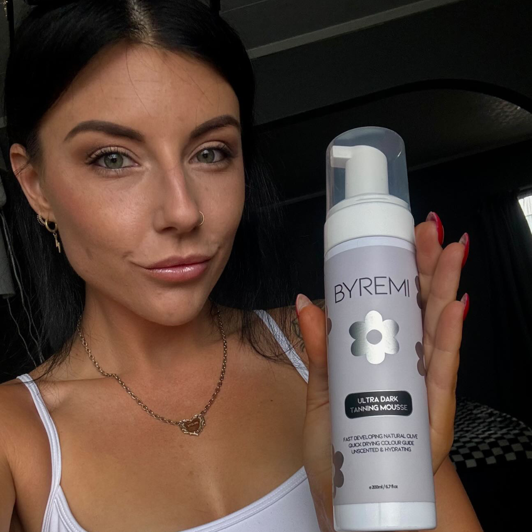 Model with Byremi best self tan NZ mousse