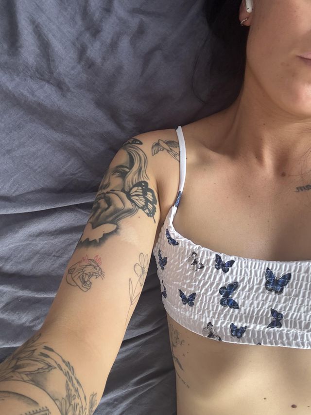 Result flawless photo med dark self tanning lotion 